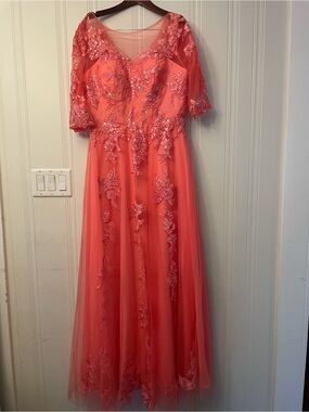 🆕 Sale❗️Prom gown flowers squin dress